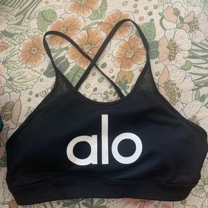 Alo sports bra